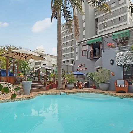 40 Winks Guest House Green Point Кейптаун Екстериор снимка