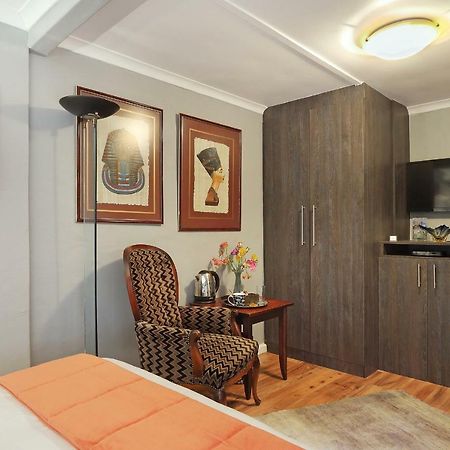 40 Winks Guest House Green Point Кейптаун Екстериор снимка