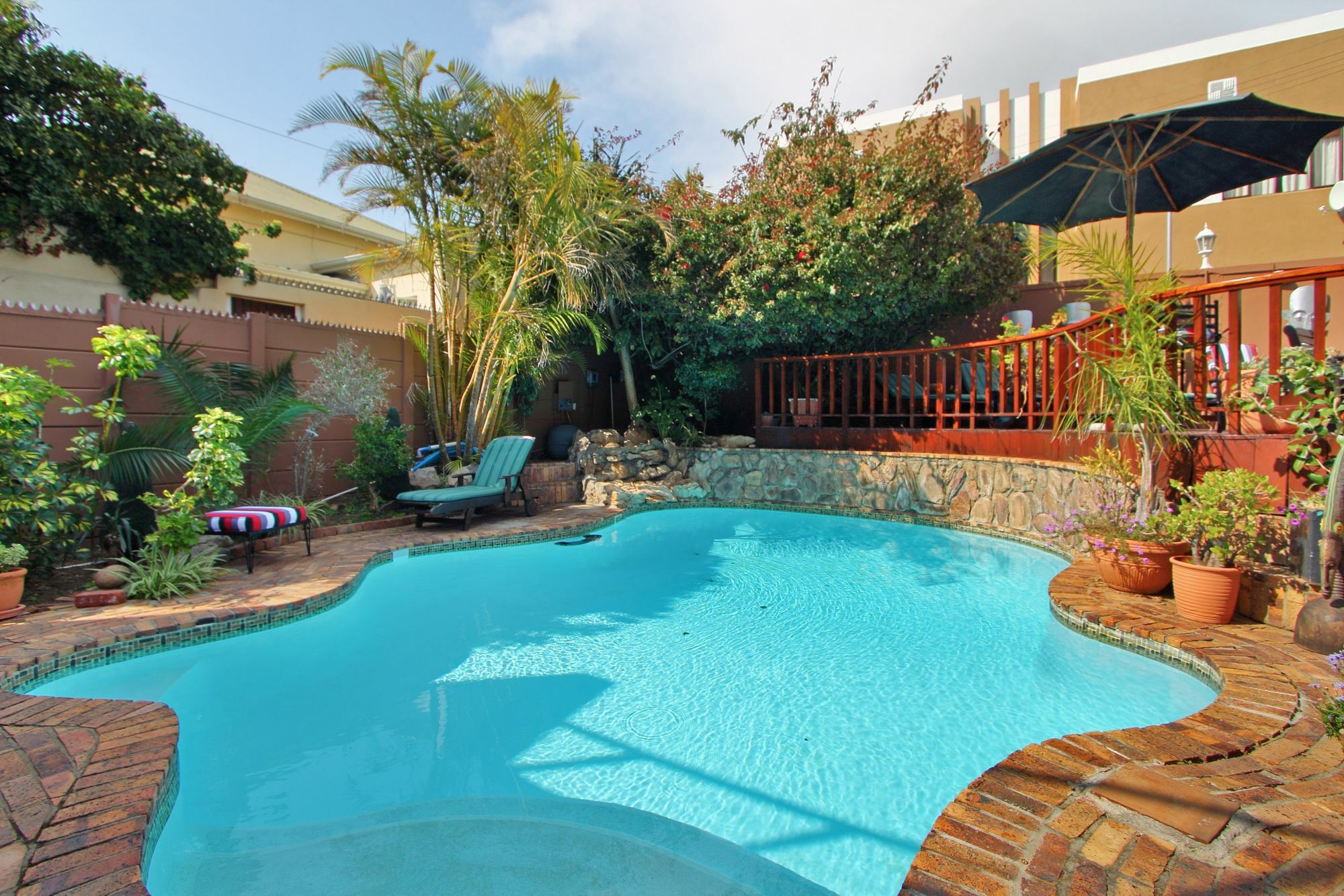 40 Winks Guest House Green Point Кейптаун Екстериор снимка