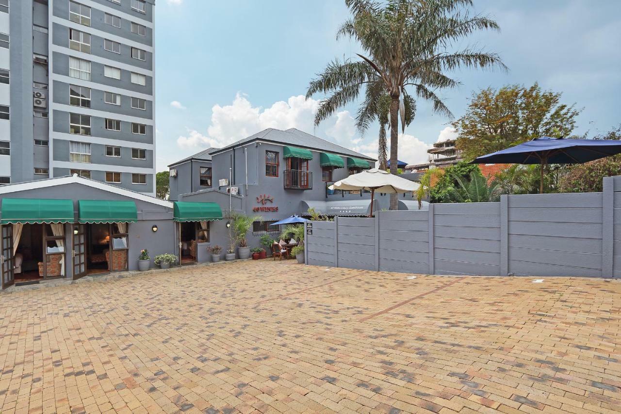 40 Winks Guest House Green Point Кейптаун Екстериор снимка
