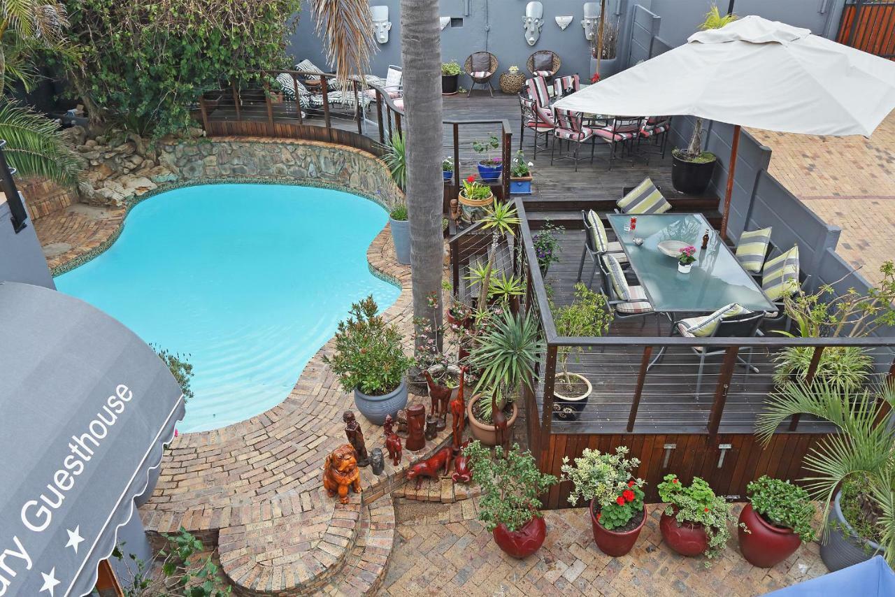40 Winks Guest House Green Point Кейптаун Екстериор снимка