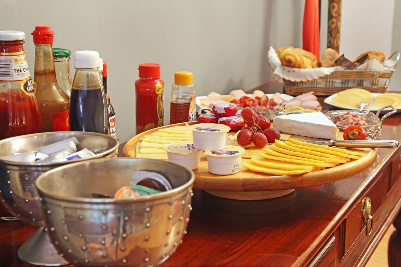 40 Winks Guest House Green Point Кейптаун Екстериор снимка