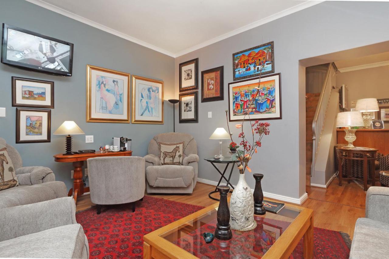 40 Winks Guest House Green Point Кейптаун Екстериор снимка