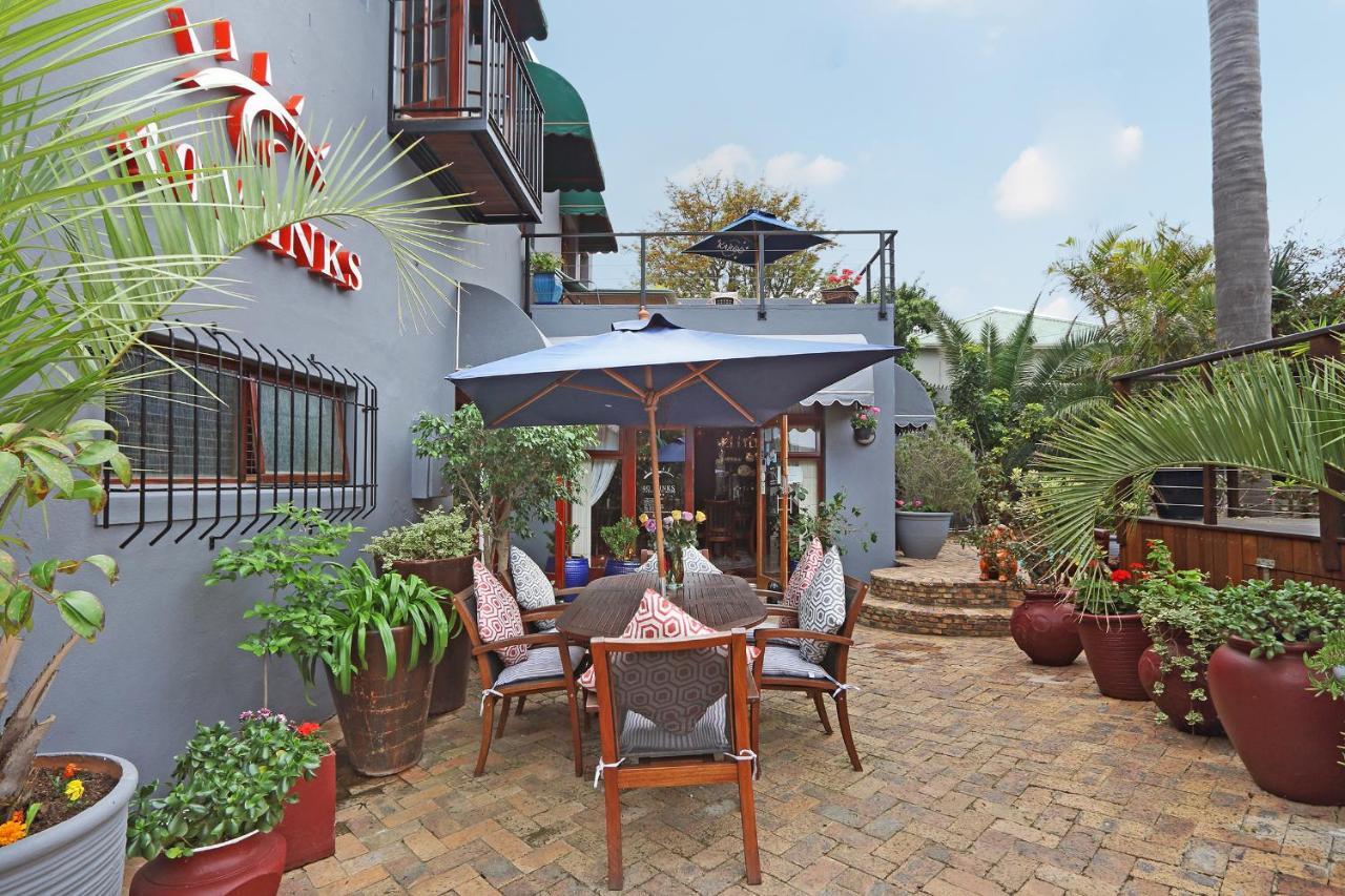 40 Winks Guest House Green Point Кейптаун Екстериор снимка